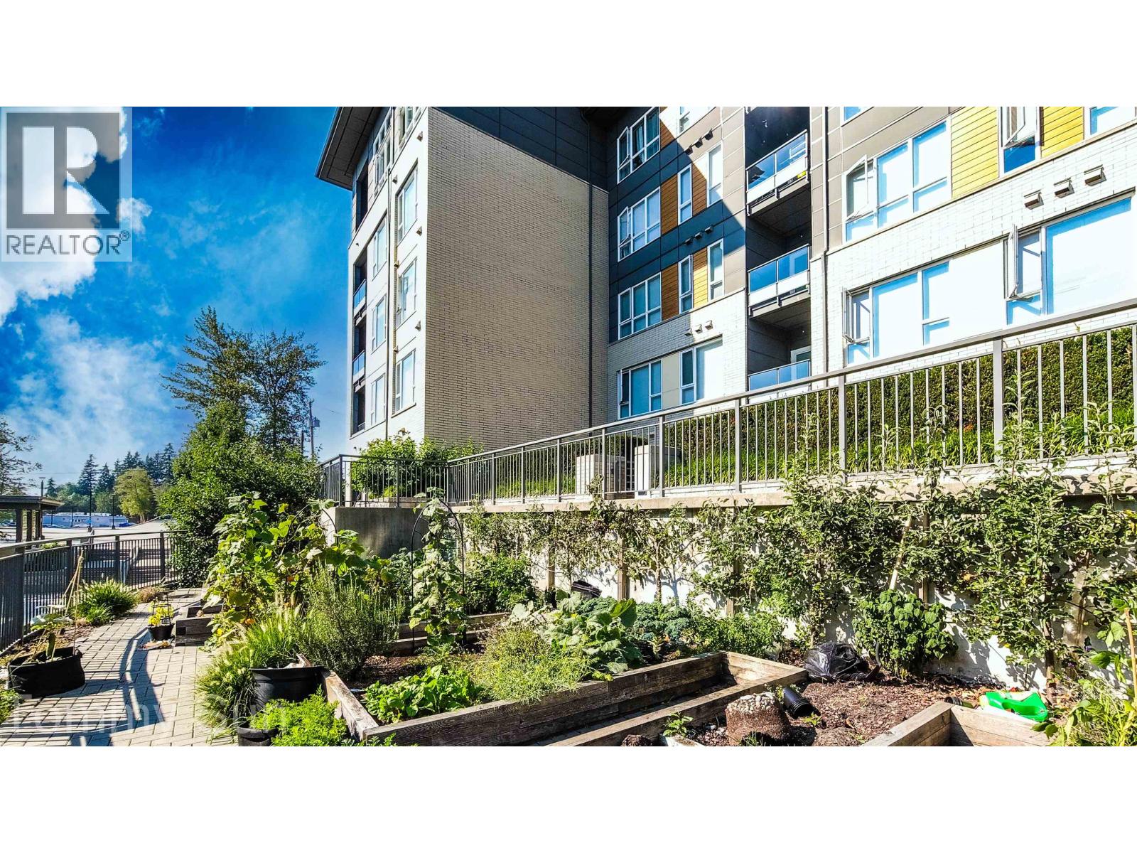 110 9168 SLOPES MEWS