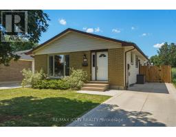 107 ROSAMOND CRESCENT, London South, Ontario