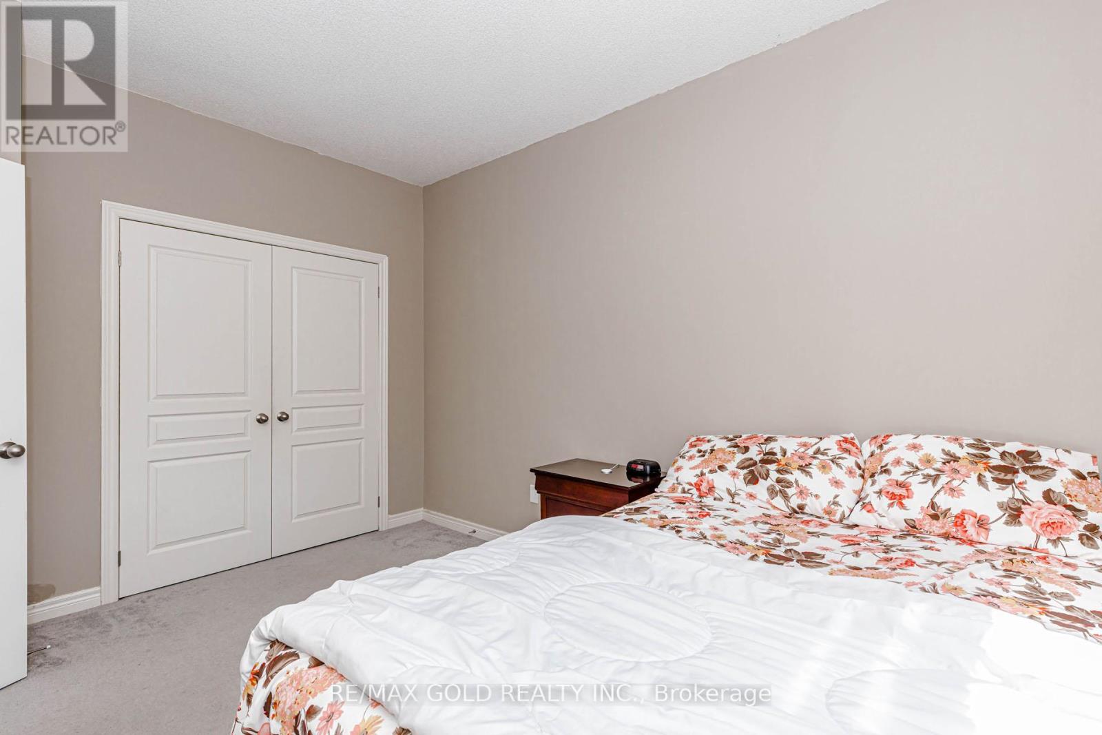 12 Fitzgibson Street, Brampton, Ontario  L6Y 5Y5 - Photo 36 - W13522538