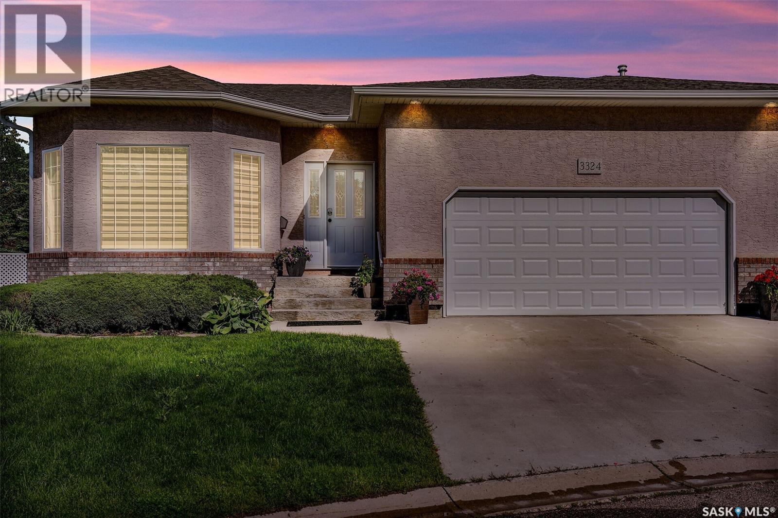 3324 Buckingham Drive E, Regina, Saskatchewan  S4V 2S8 - Photo 2 - SK041391
