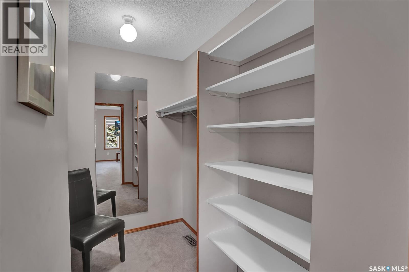 3324 Buckingham Drive E, Regina, Saskatchewan  S4V 2S8 - Photo 26 - SK041391