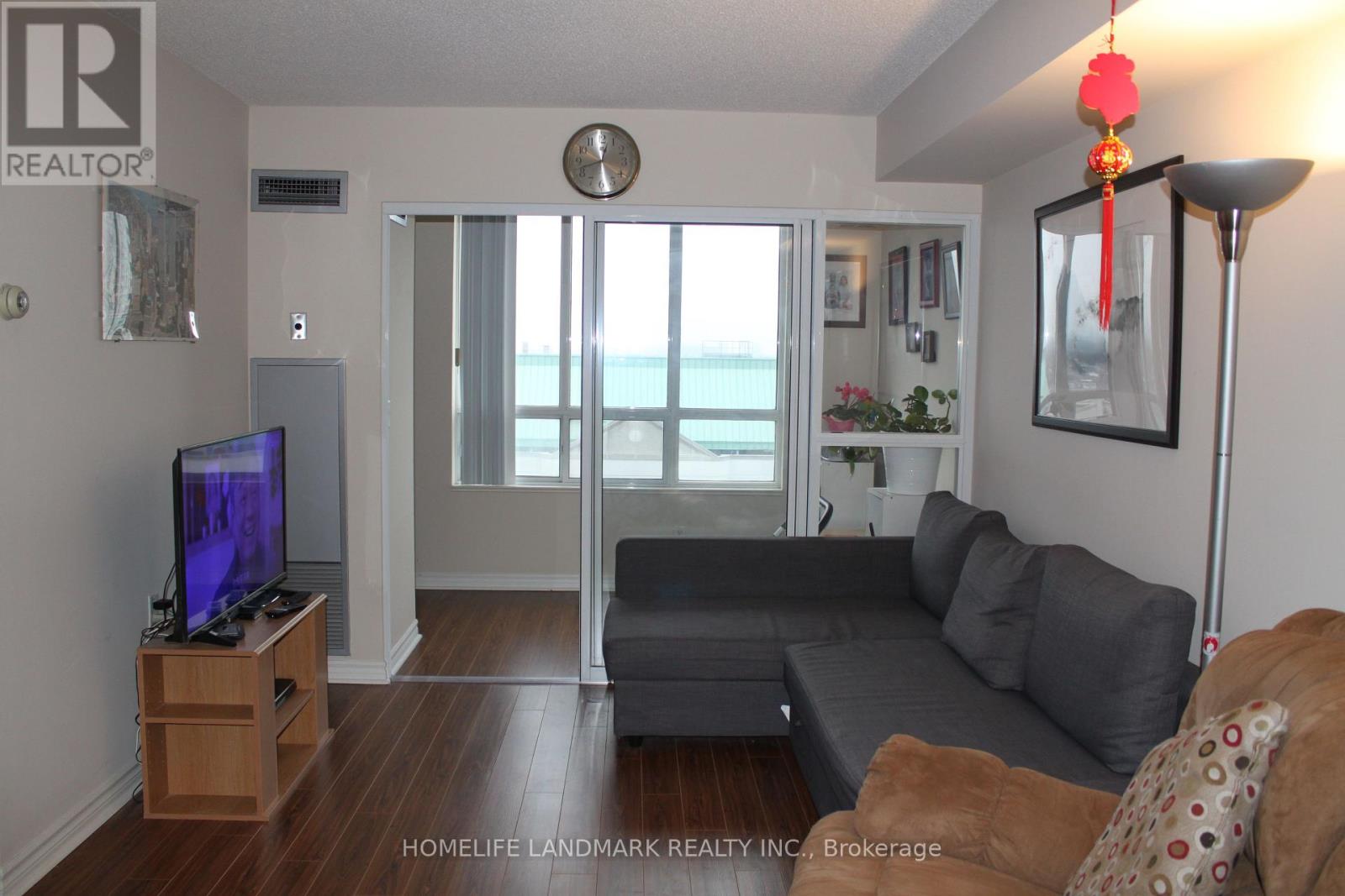 304 - 7 Bishop Avenue, Toronto, Ontario  M2M 4J4 - Photo 17 - C13519652
