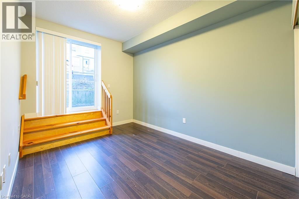 62 Balsam Street Unit# T113, Waterloo, Ontario  N2L 3H2 - Photo 11 - 40845295