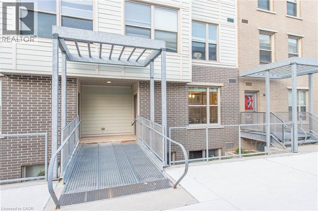62 Balsam Street Unit# T113, Waterloo, Ontario  N2L 3H2 - Photo 2 - 40845295