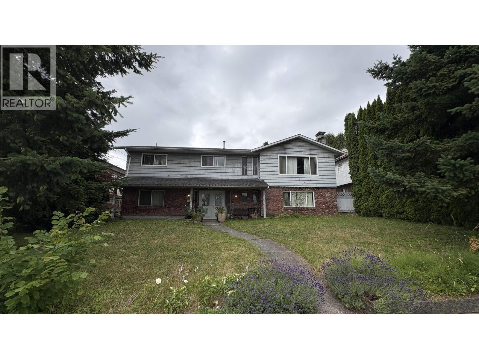 3850 Moscrop Street, Burnaby, British Columbia  V5G 2C9 - Photo 3 - R3142769