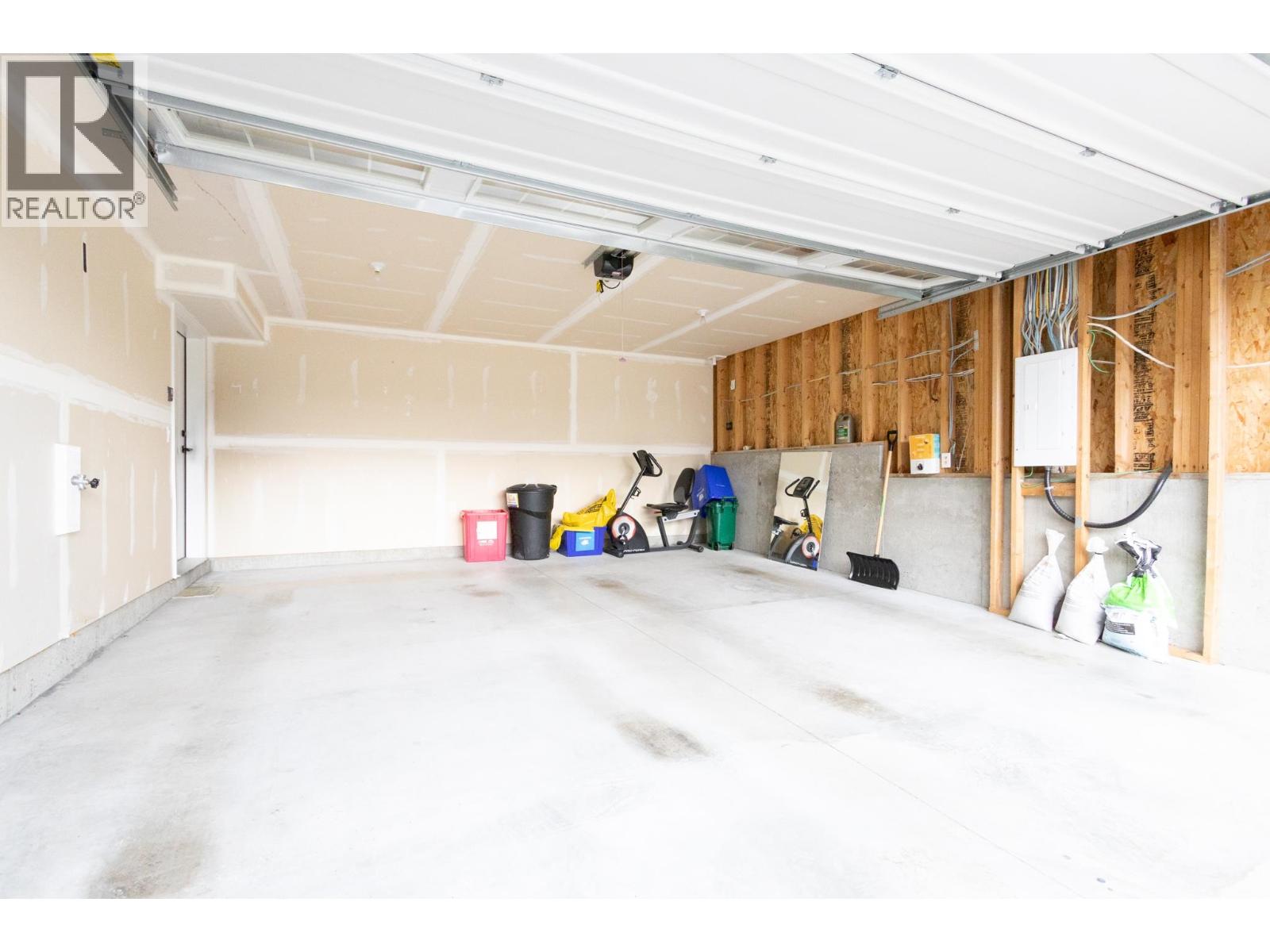 23193 113 Avenue, Maple Ridge, British Columbia  V2X 4K6 - Photo 37 - R3142770
