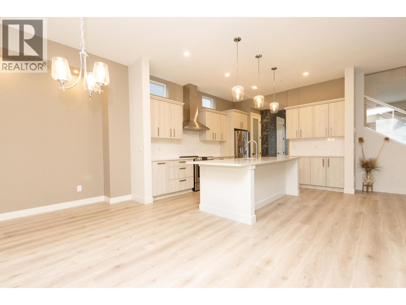 23193 113 Avenue, Maple Ridge, British Columbia  V2X 4K6 - Photo 6 - R3142770