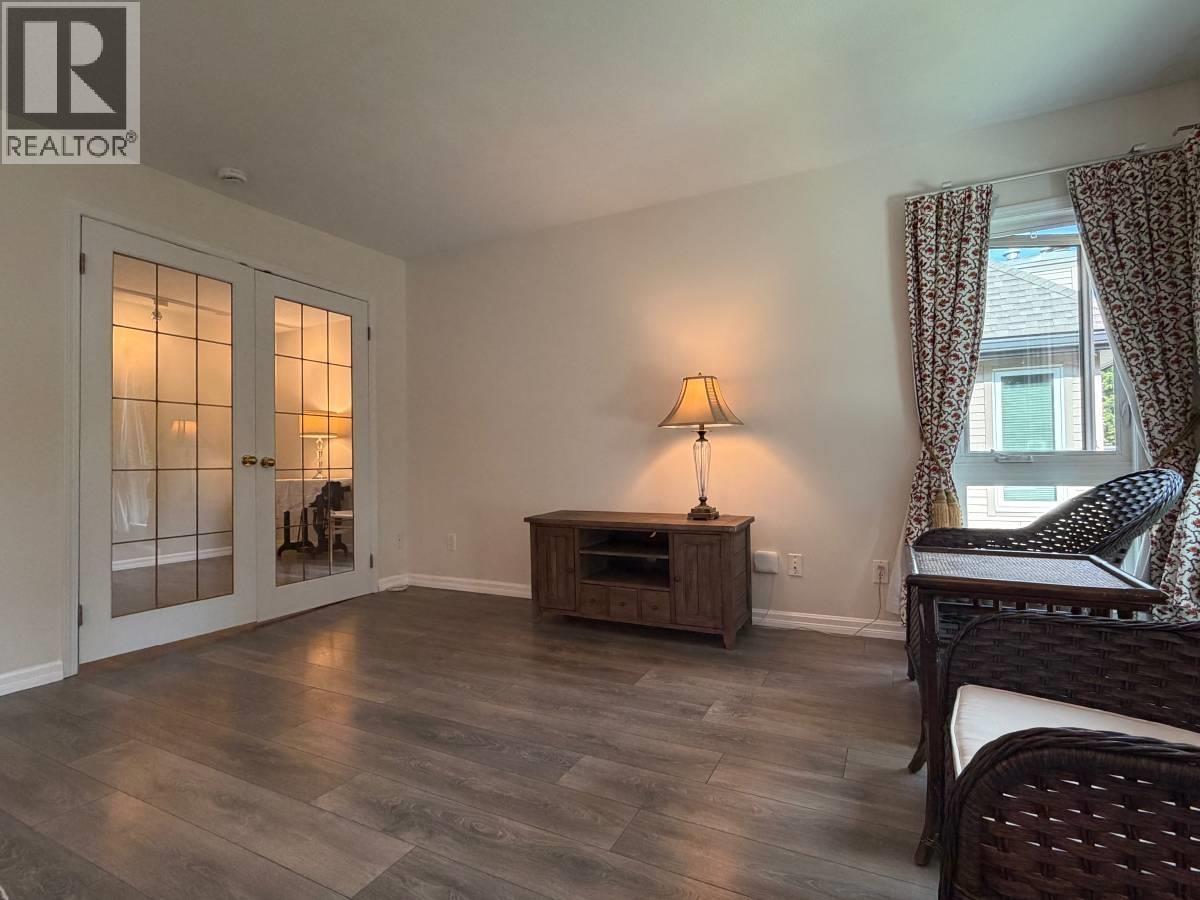 402 2970 Linwood Street, Burnaby, British Columbia  V5G 4R5 - Photo 5 - R3142771
