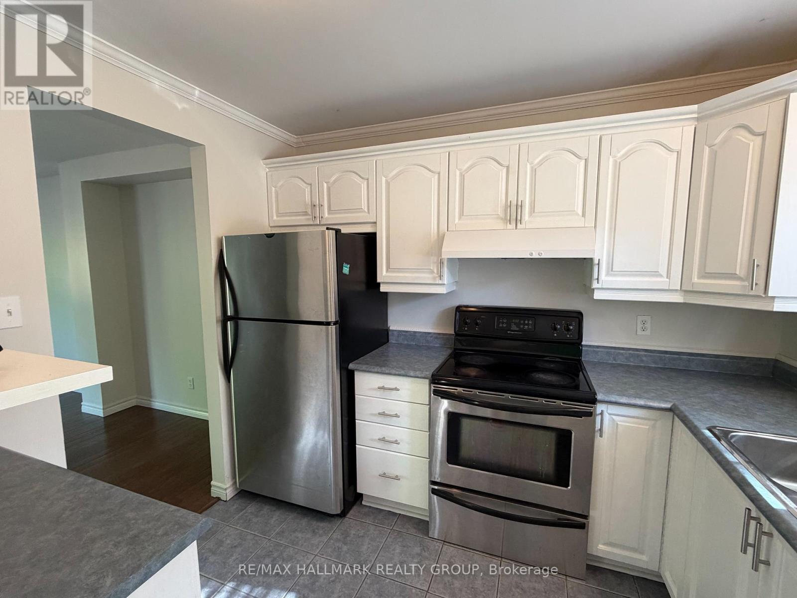 13 Raftus Square, Ottawa, Ontario  K2J 2K9 - Photo 5 - X13524204