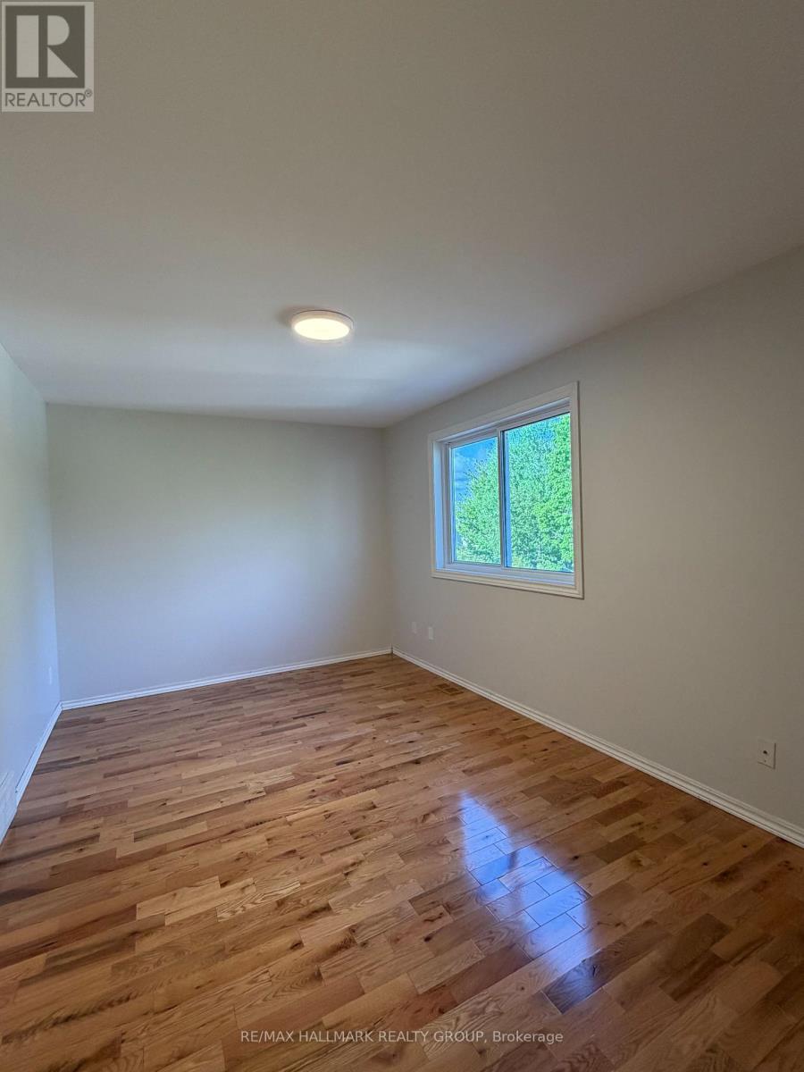 13 Raftus Square, Ottawa, Ontario  K2J 2K9 - Photo 8 - X13524204