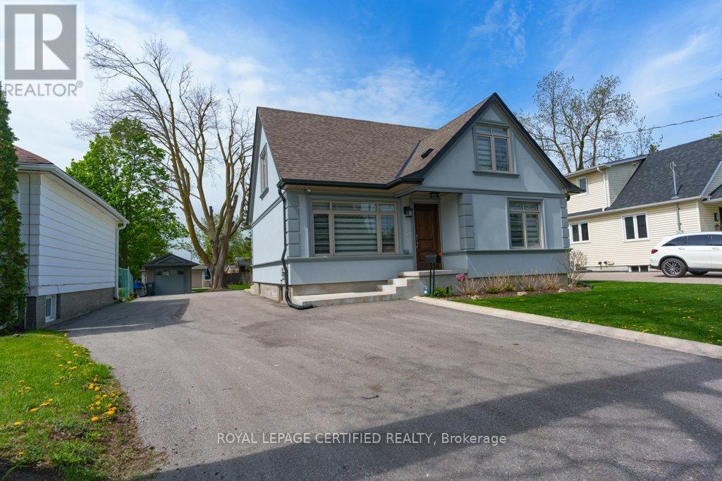 5 MURRAY STREET, Brampton, Ontario