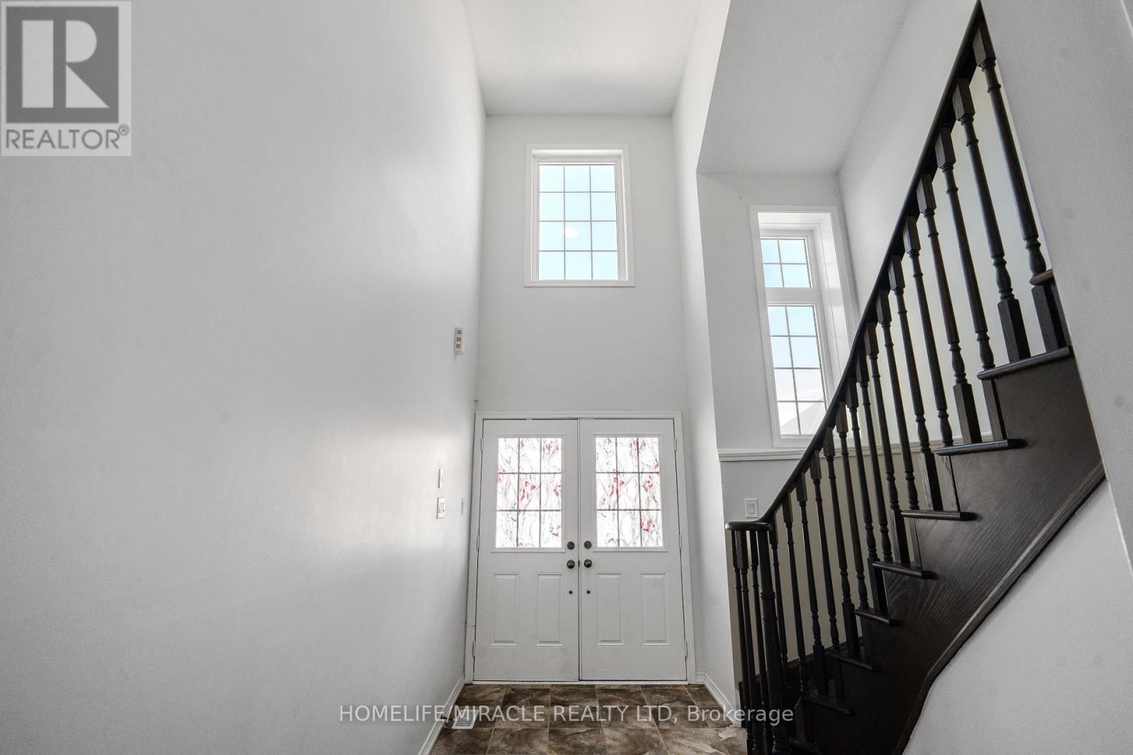 7836 Hoptree Road, Niagara Falls, Ontario  L2H 0N4 - Photo 8 - X13524196