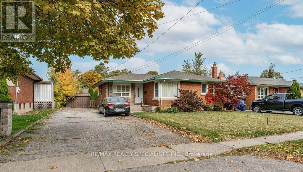 Bsmt - 477 Scott Street, St. Catharines, Ontario L2M 3X1 - Photo 1 - X13524226