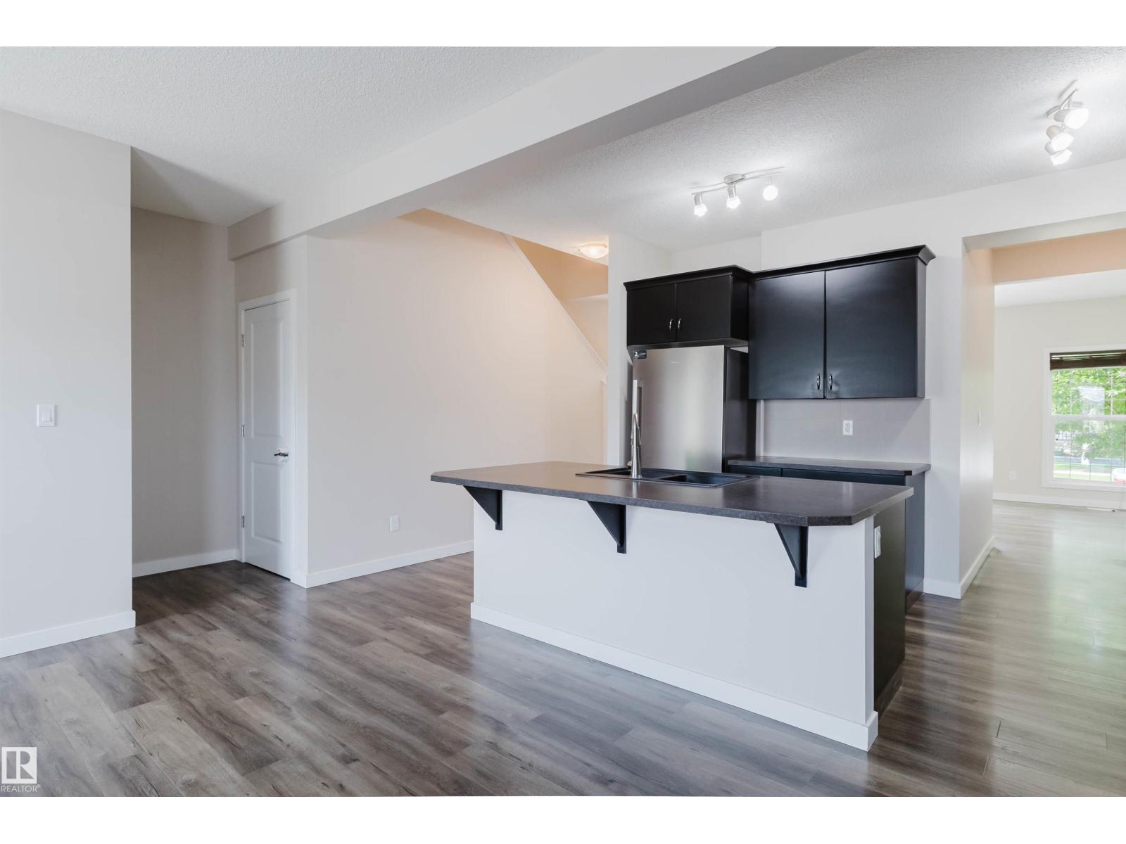 636 Mcdonough Link NW, Edmonton, Alberta  T5Y 0M9 - Photo 10 - E4497203