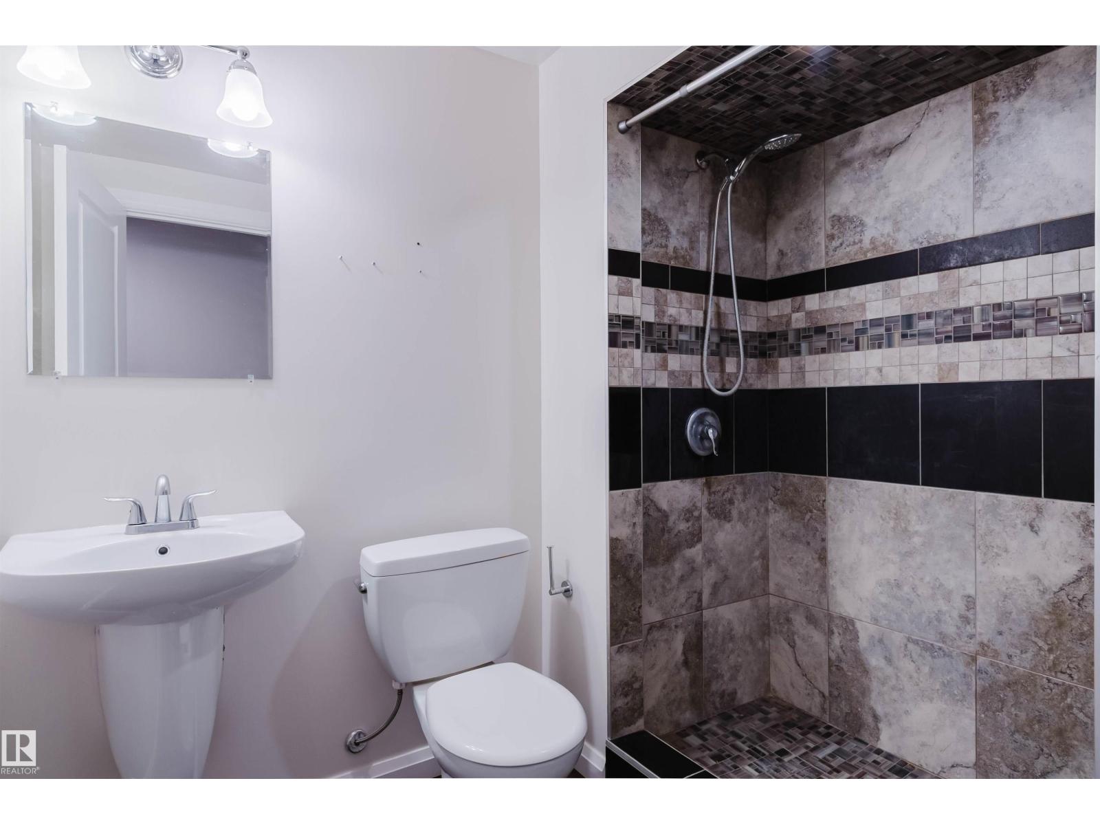 636 Mcdonough Link NW, Edmonton, Alberta  T5Y 0M9 - Photo 32 - E4497203