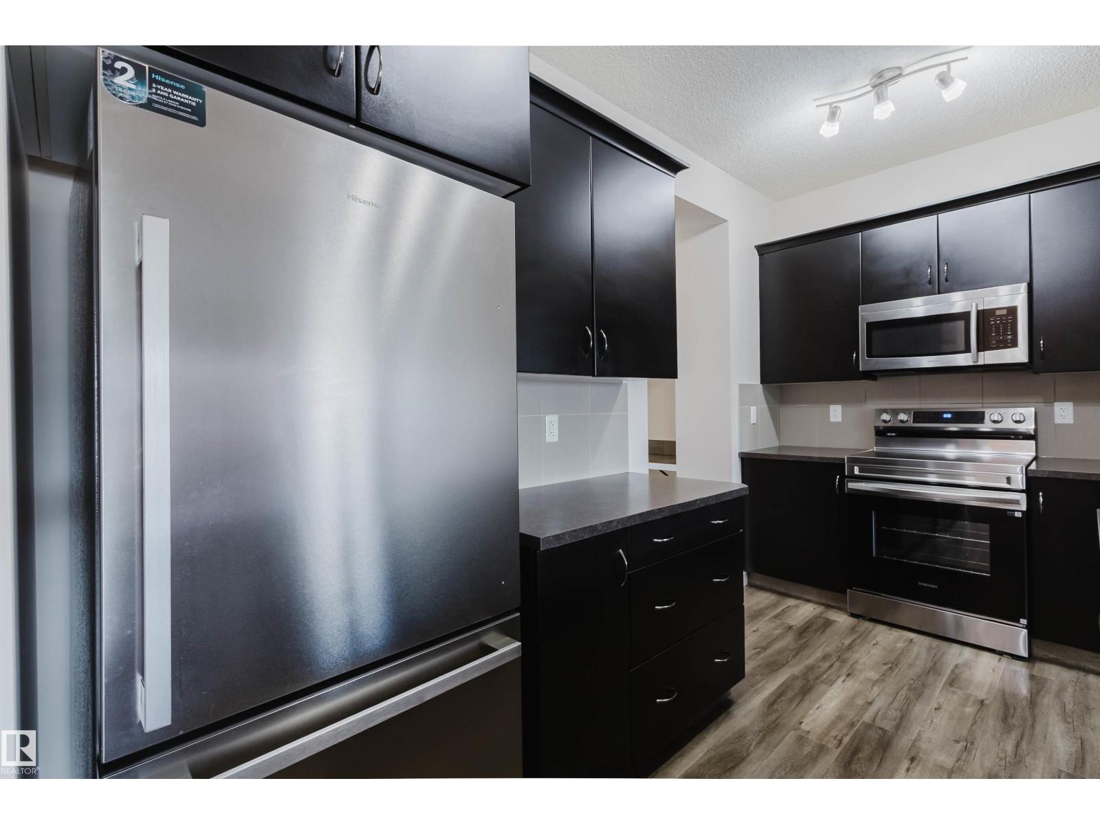 636 Mcdonough Link NW, Edmonton, Alberta  T5Y 0M9 - Photo 8 - E4497203
