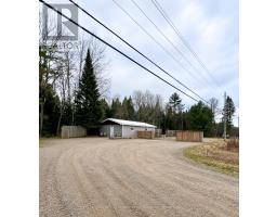 1725 LOOP ROAD, Highlands East, Ontario