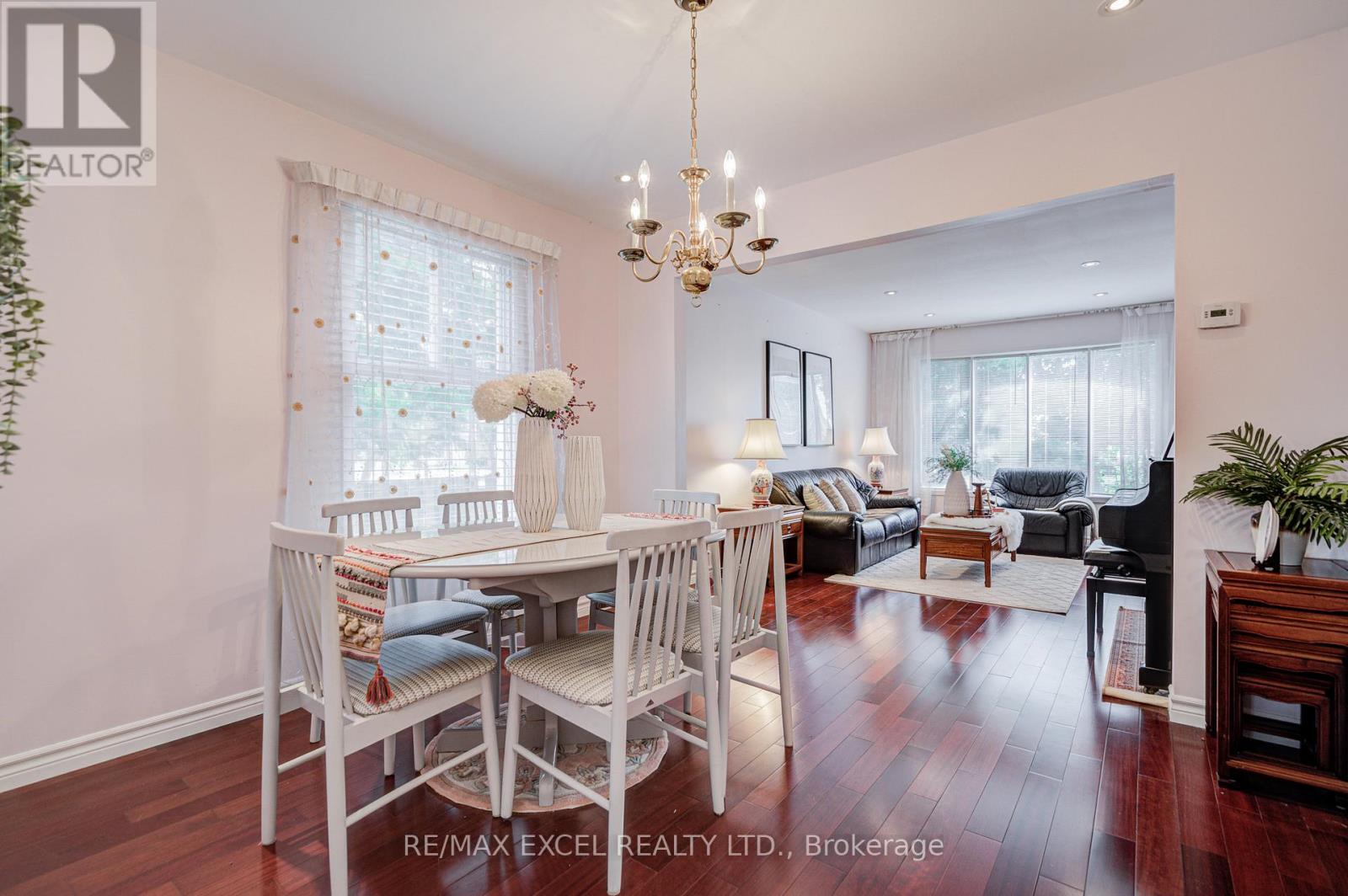 176 Goldhawk Trail, Toronto, Ontario  M1V 1X2 - Photo 12 - E13524296