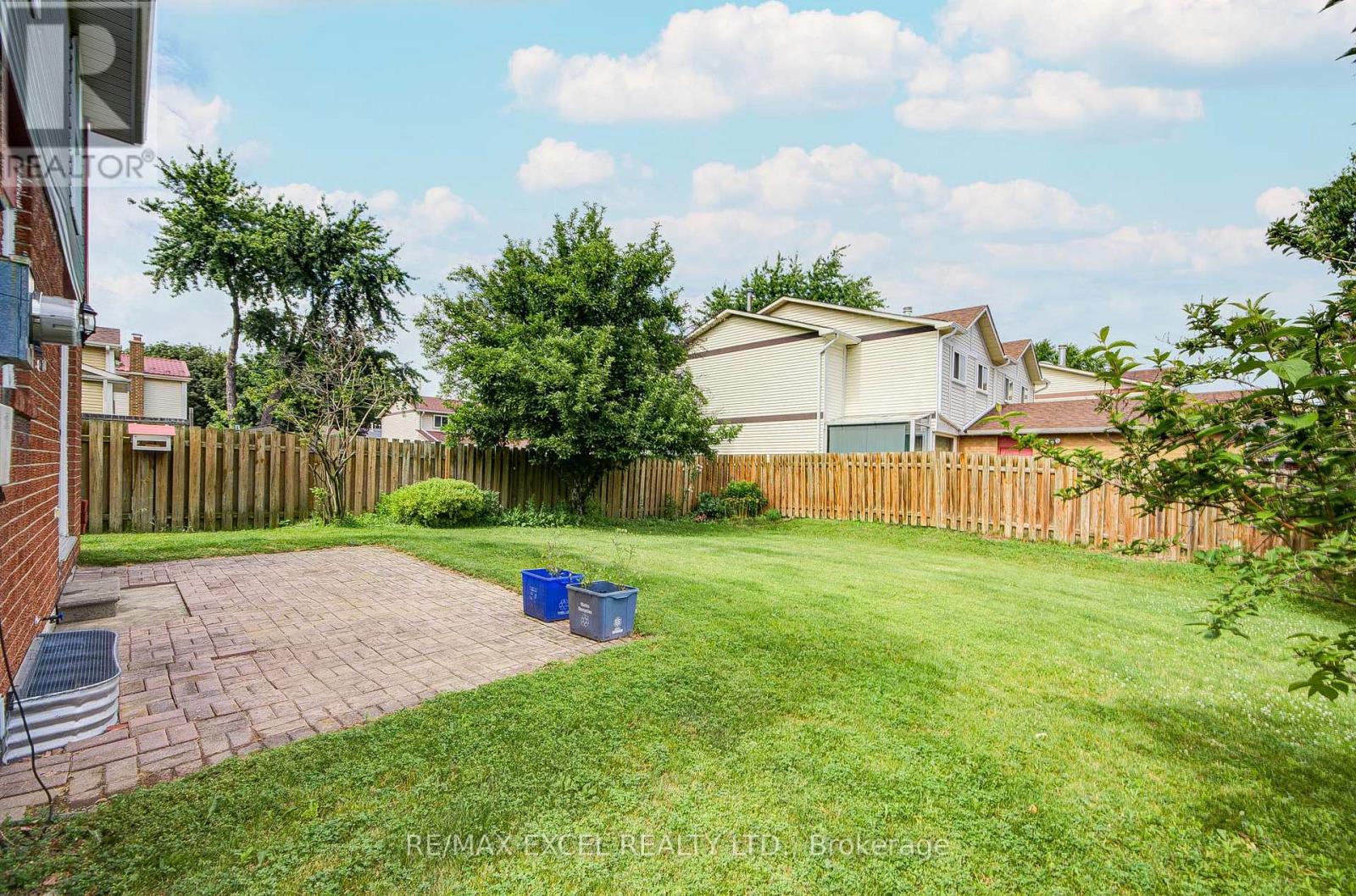 176 Goldhawk Trail, Toronto, Ontario  M1V 1X2 - Photo 47 - E13524296