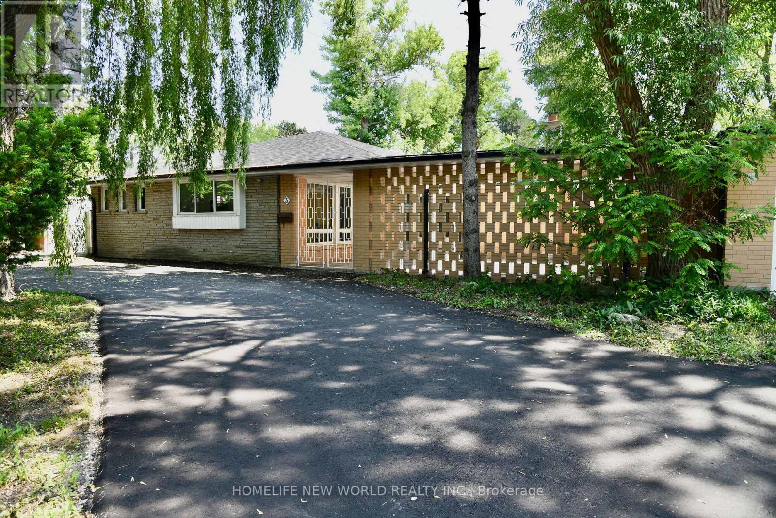 3 ELM RIDGE ACRES ROAD S, Markham (Thornhill)