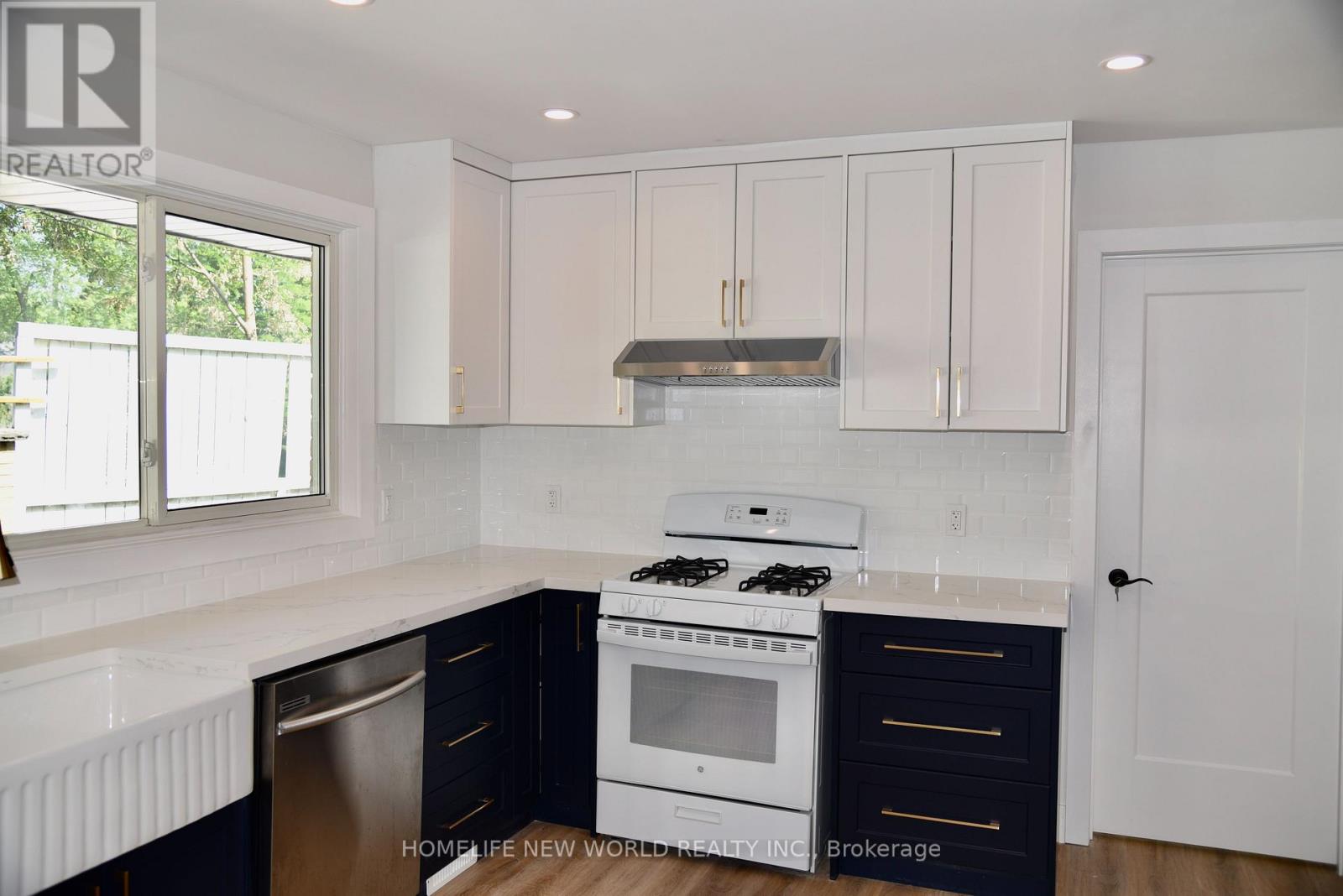3 Elm Ridge Acres Road S, Markham, Ontario L3T 1W2 - Photo 11 - N13524302