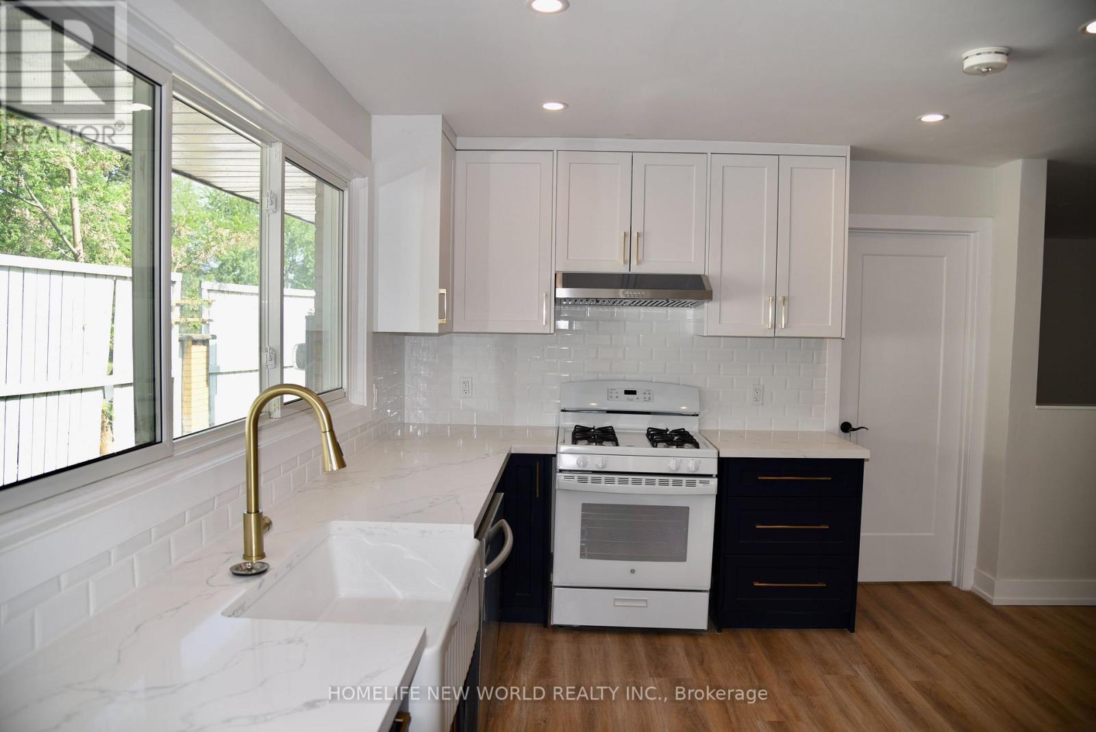 3 Elm Ridge Acres Road S, Markham, Ontario L3T 1W2 - Photo 12 - N13524302