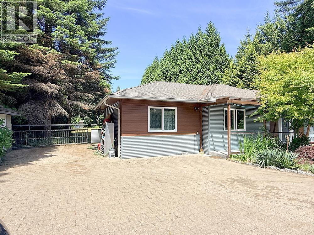 2625 East Road, Anmore, British Columbia  V3H 5G9 - Photo 2 - R3142462