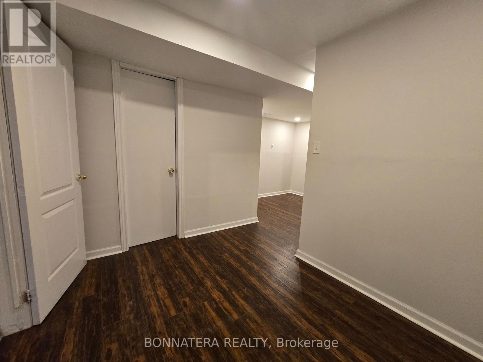 5455 Farmcote Drive, Mississauga, Ontario  L5M 6L2 - Photo 26 - W13522038