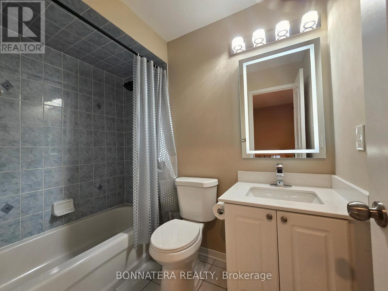 5455 Farmcote Drive, Mississauga, Ontario  L5M 6L2 - Photo 24 - W13522038
