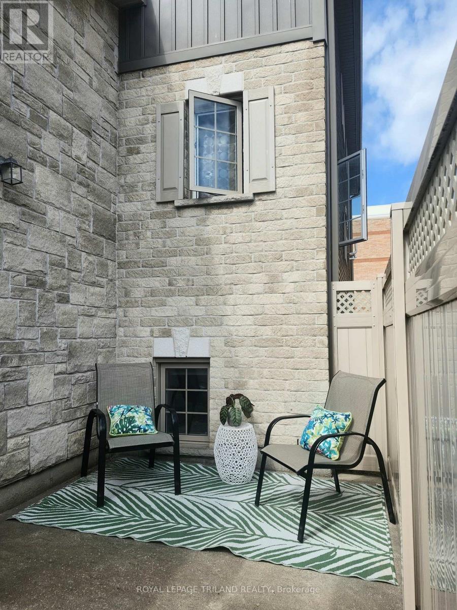 25 - 3200 Singleton Avenue, London South, Ontario  N6L 0C7 - Photo 3 - X13248678