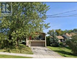 289 LIVINGSTON ROAD, Toronto, Ontario