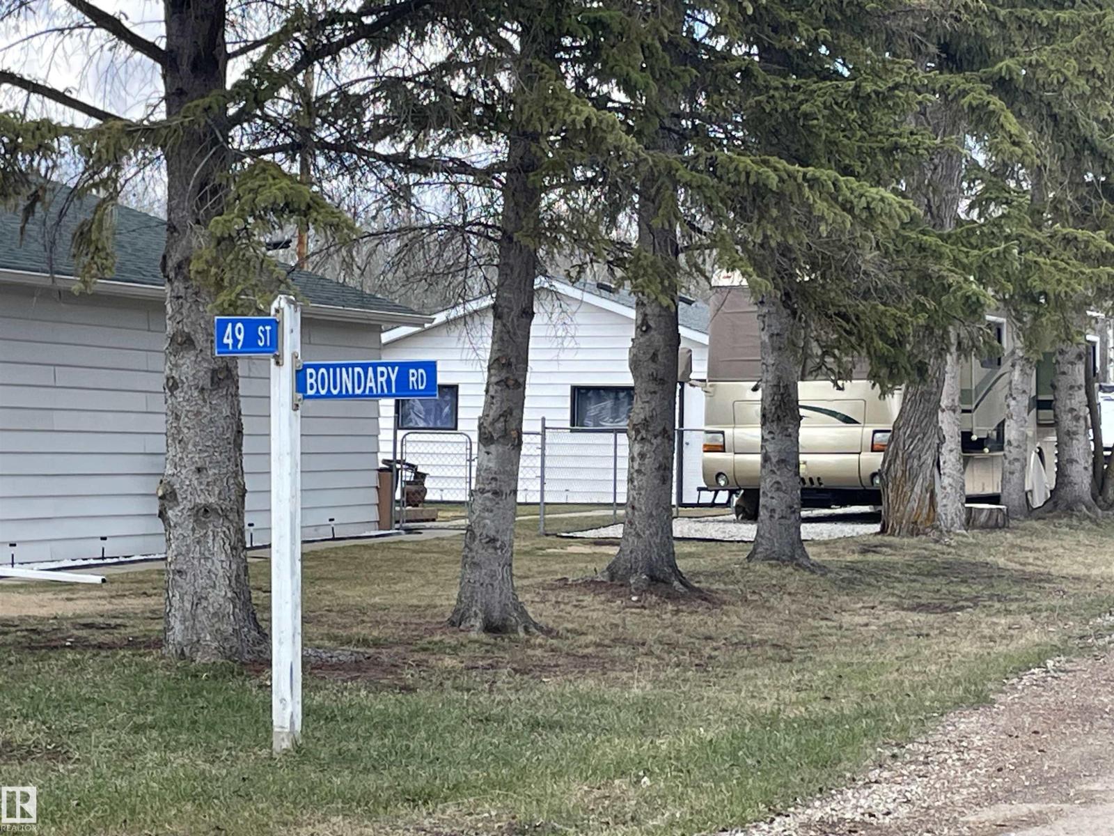 4820 44 AV, Rural Lac Ste. Anne County, Alberta