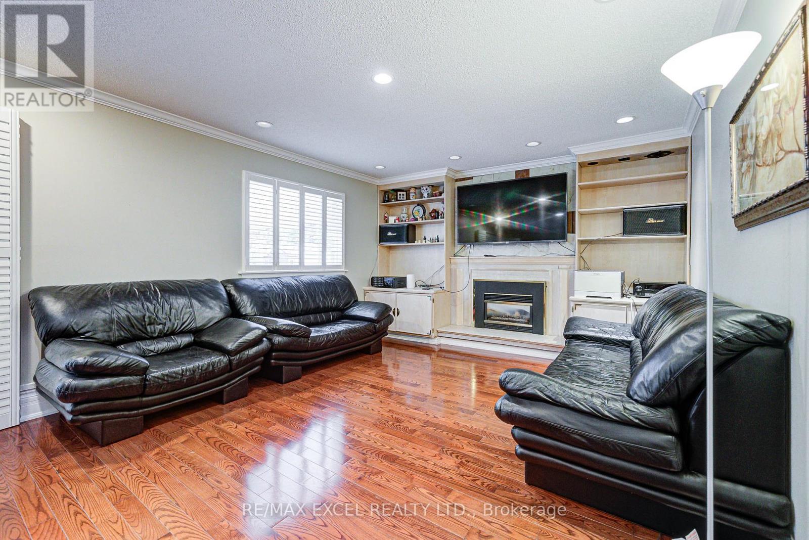 108 Babcombe Drive, Markham (Bayview Glen), Ontario  L3T 1N1 - Photo 19 - N13524380