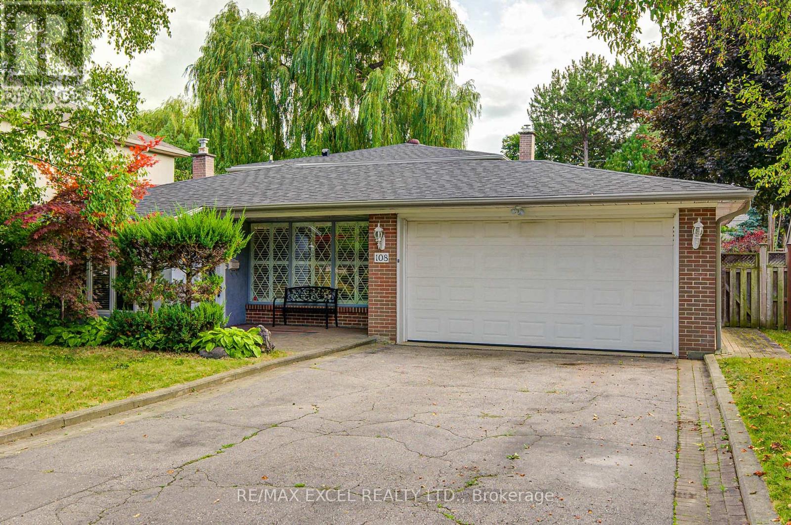 108 Babcombe Drive, Markham (Bayview Glen), Ontario  L3T 1N1 - Photo 2 - N13524380