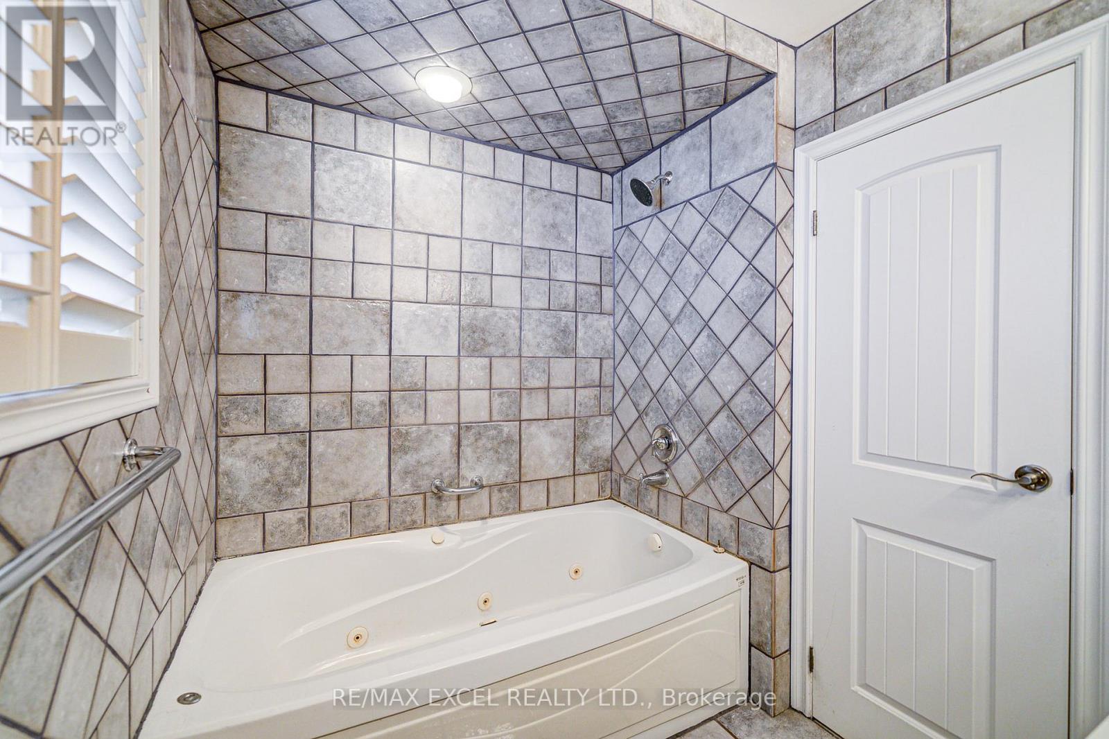 108 Babcombe Drive, Markham (Bayview Glen), Ontario  L3T 1N1 - Photo 28 - N13524380