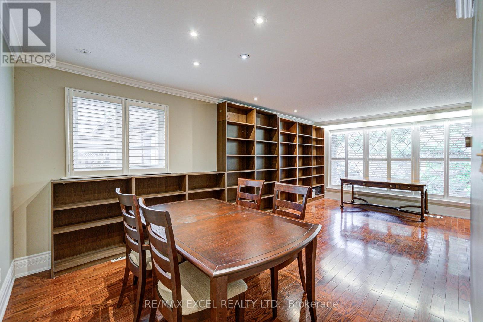 108 Babcombe Drive, Markham (Bayview Glen), Ontario  L3T 1N1 - Photo 4 - N13524380