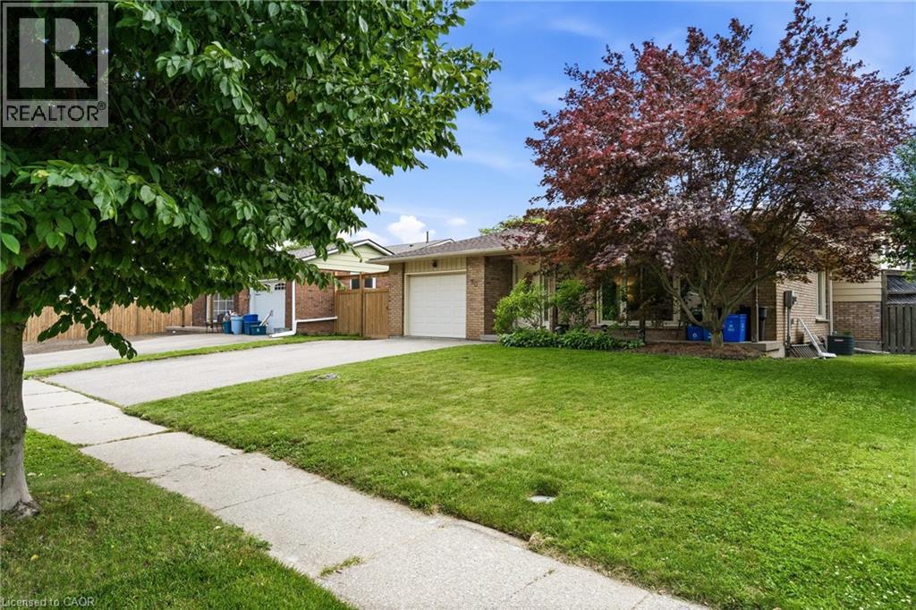 30 Greenwood Trail, Brantford, Ontario  N3R 6G5 - Photo 5 - 40843648
