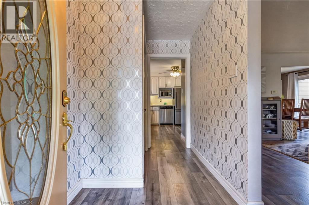 30 Greenwood Trail, Brantford, Ontario  N3R 6G5 - Photo 6 - 40843648