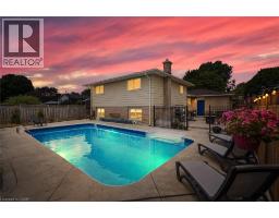 30 GREENWOOD Trail, Brantford, Ontario