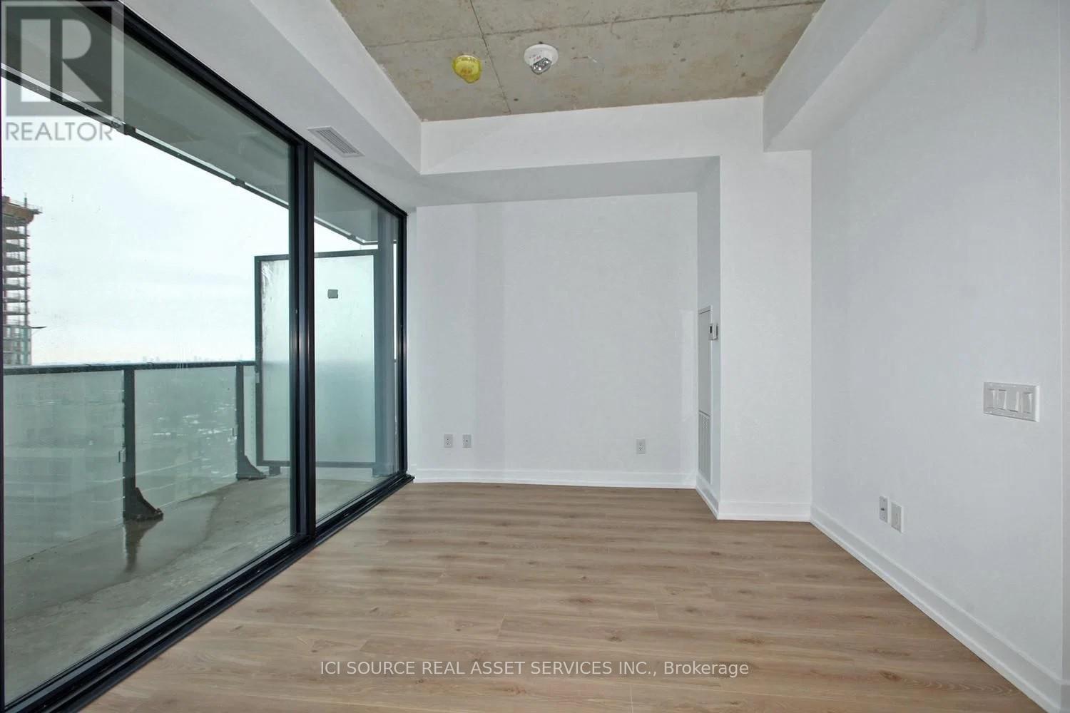 2004 - 161 Roehampton Avenue, Toronto, Ontario  M4P 1P9 - Photo 10 - C13524406