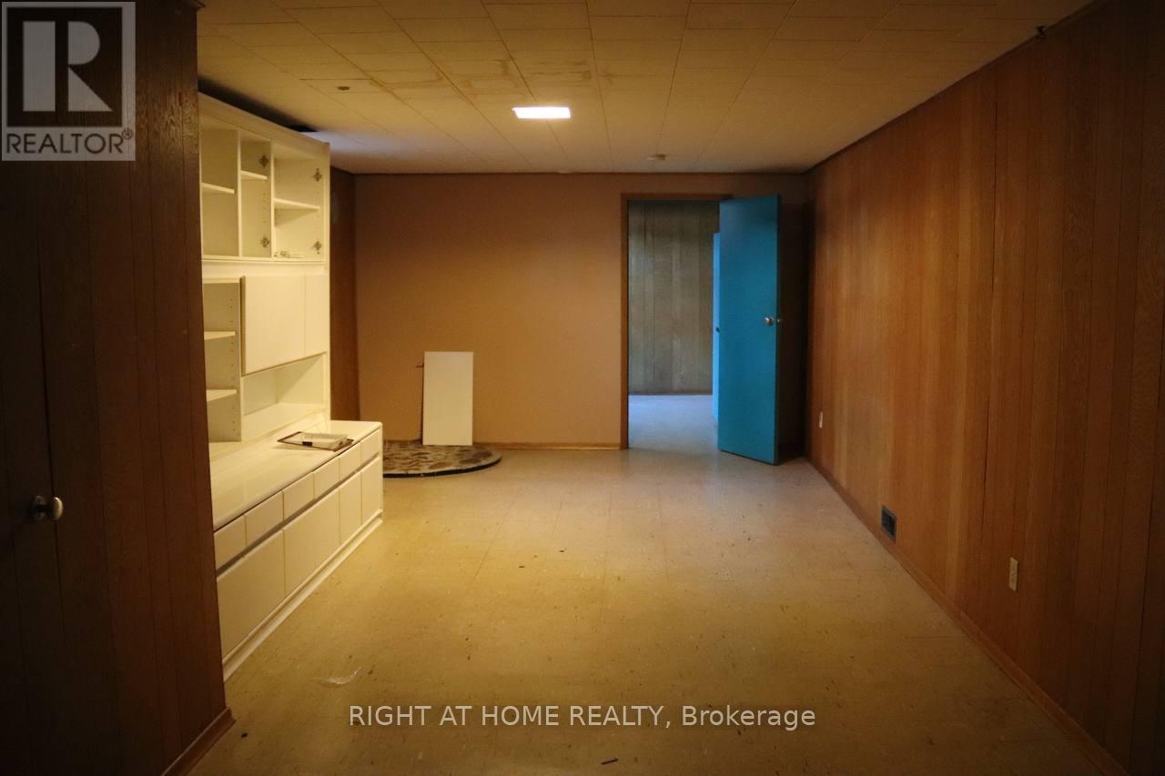 51 Talwood Drive, Toronto, Ontario  M3B 2P4 - Photo 13 - C13524422