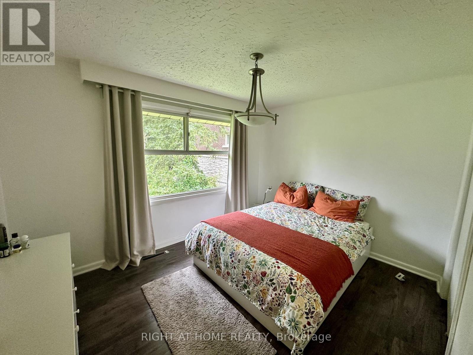 51 Talwood Drive, Toronto, Ontario  M3B 2P4 - Photo 5 - C13524422