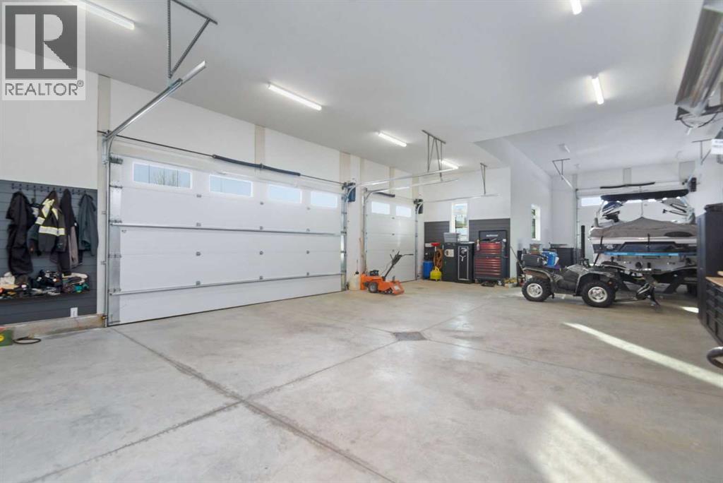 60, 2404 394 Township, Rural Lacombe County, Alberta  T0M 0X0 - Photo 44 - A2295462
