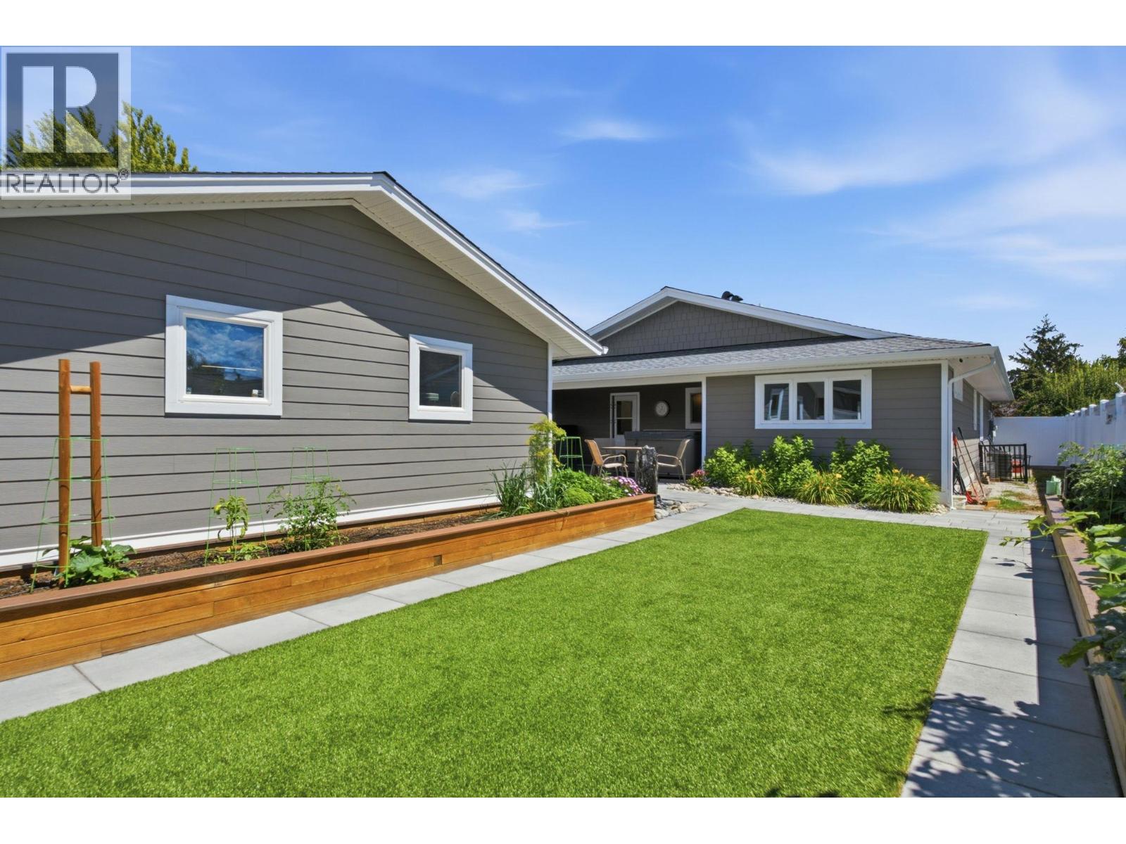 2504 Rhondda Crescent, Kelowna, British Columbia  V1Y 8T5 - Photo 46 - 10393664