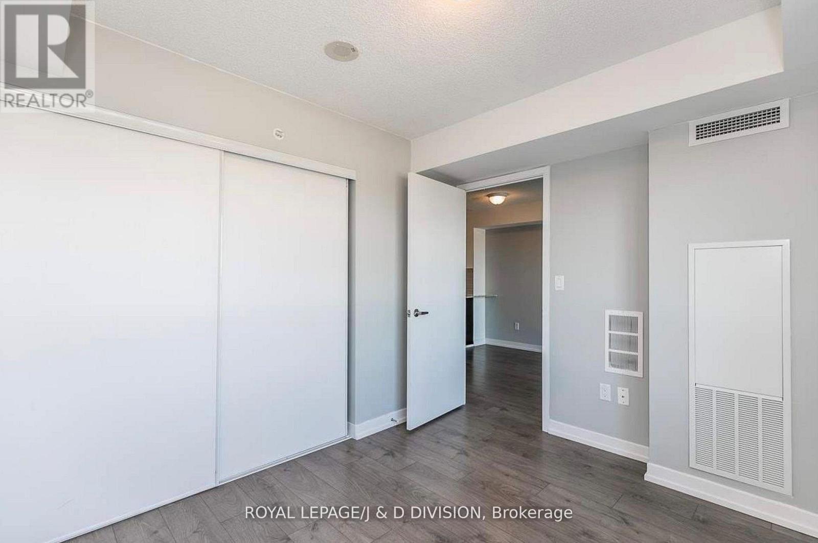 710 - 1420 Dupont Street, Toronto, Ontario M6H 0C2 - Photo 7 - W13524462