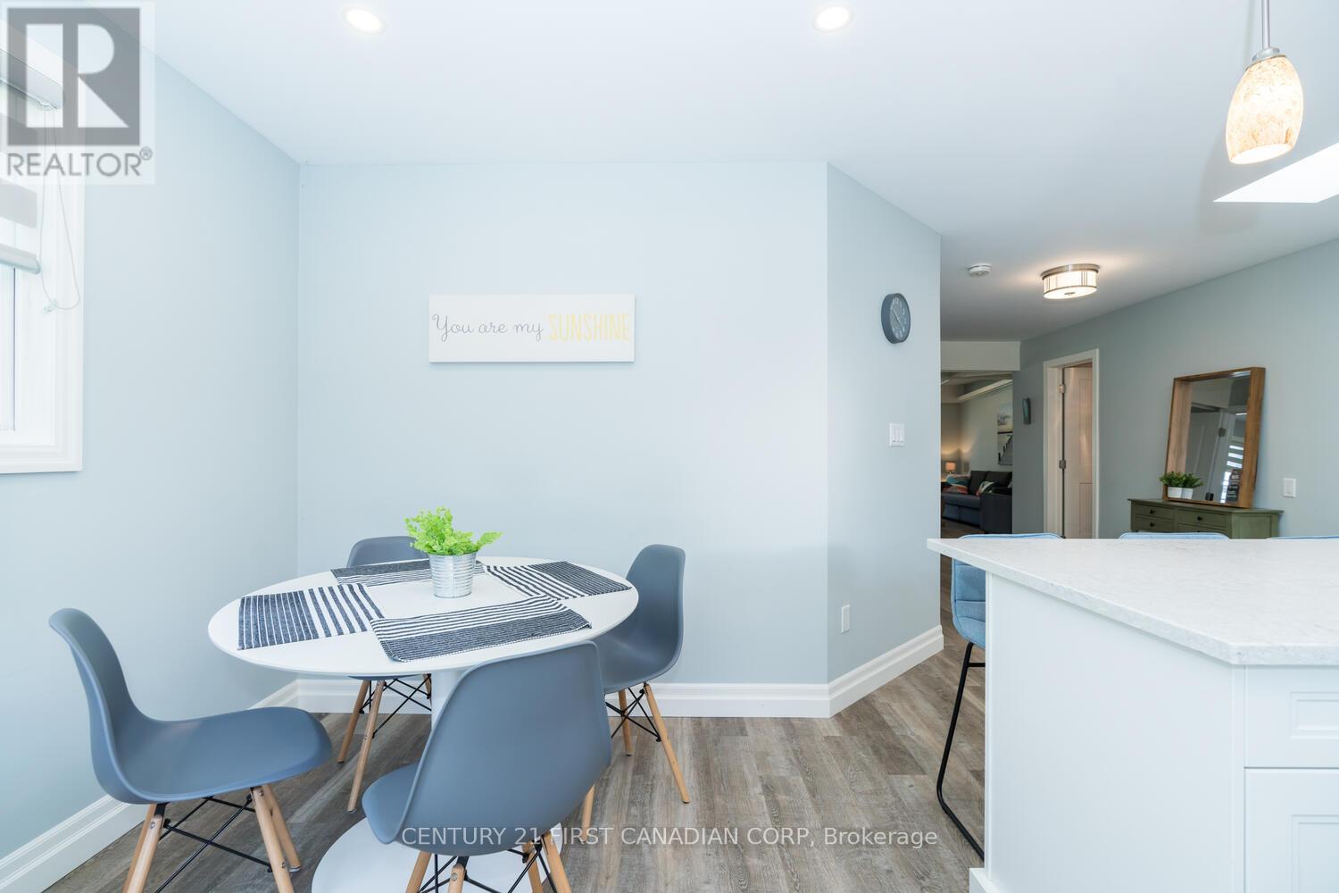 7583 Biddulph Street, Lambton Shores, Ontario  N0M 2L0 - Photo 6 - X13524490