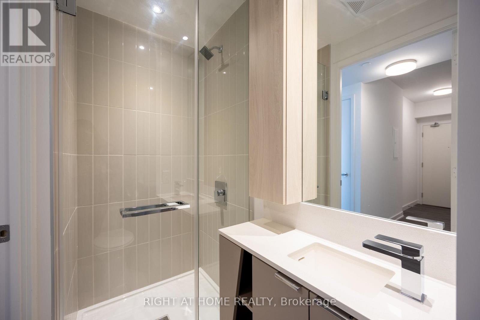1601 - 3883 Quartz Road, Mississauga, Ontario  L5B 0M4 - Photo 9 - W13524482