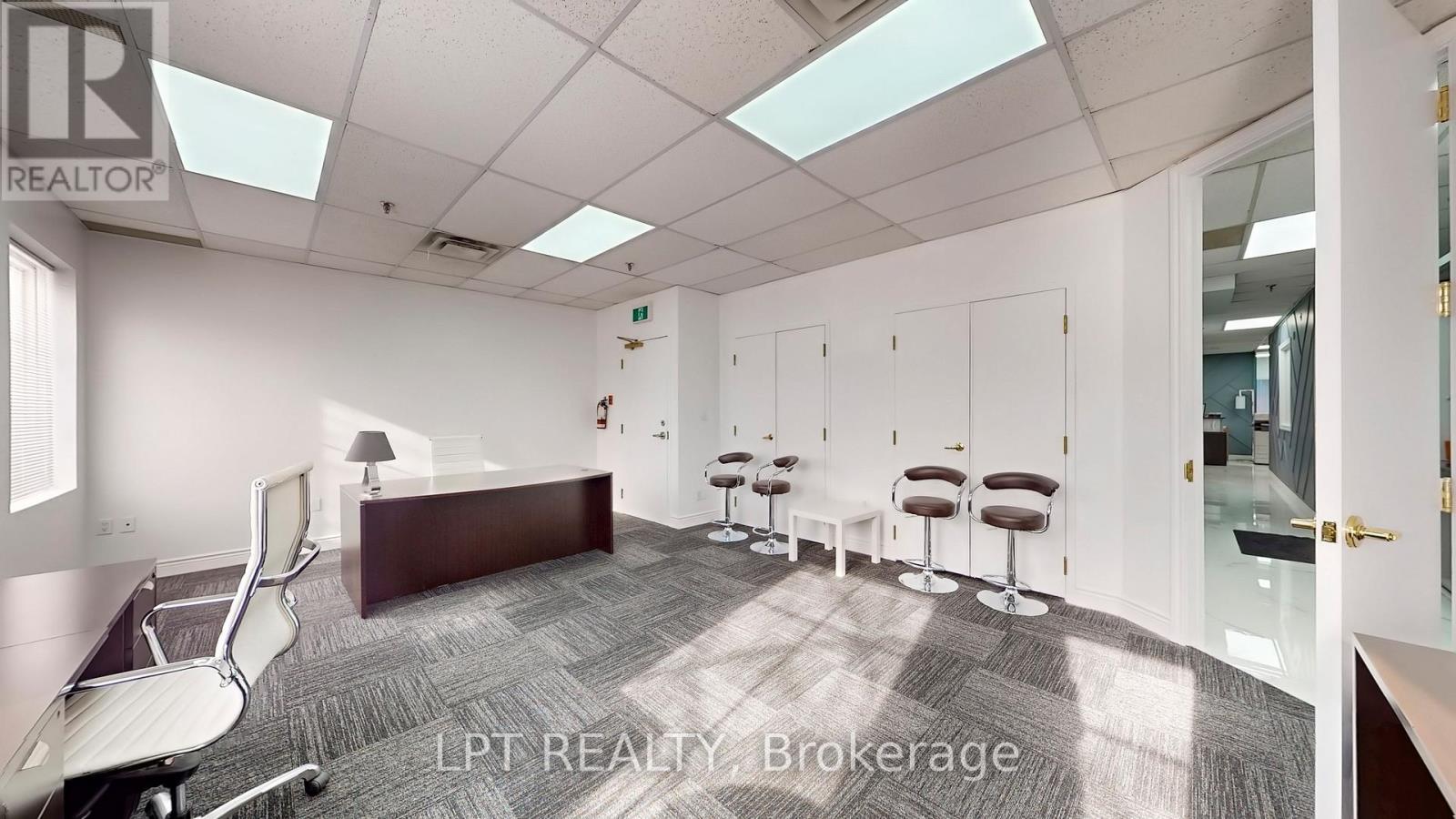 Unknown Address, ,    - Photo 16 - W13524488
