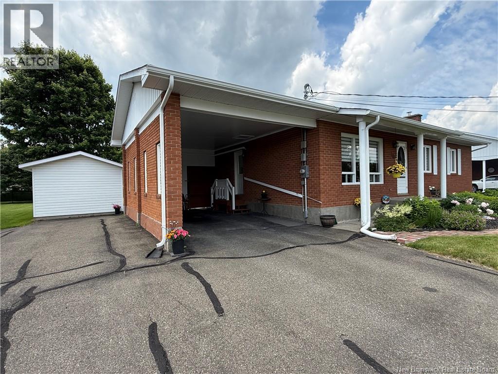 101 Lafrance Street, Grand-Sault/grand Falls, New Brunswick  E3Z 1B1 - Photo 3 - NB135202