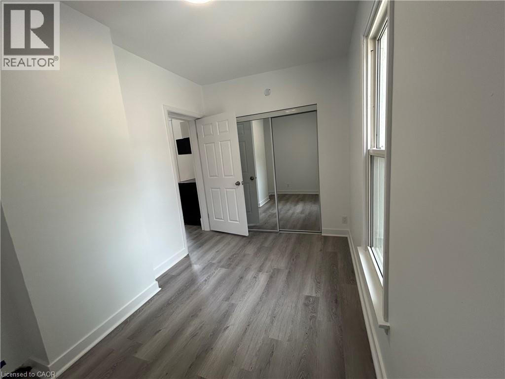 14 Brubacher Street, Kitchener, Ontario  N2H 2V9 - Photo 11 - 40844414